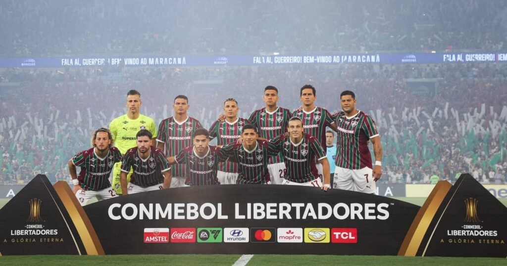 Jogadores do Fluminense no Maracanã na derrota para o Palmeiras pela ida da semifinal da Libertadores